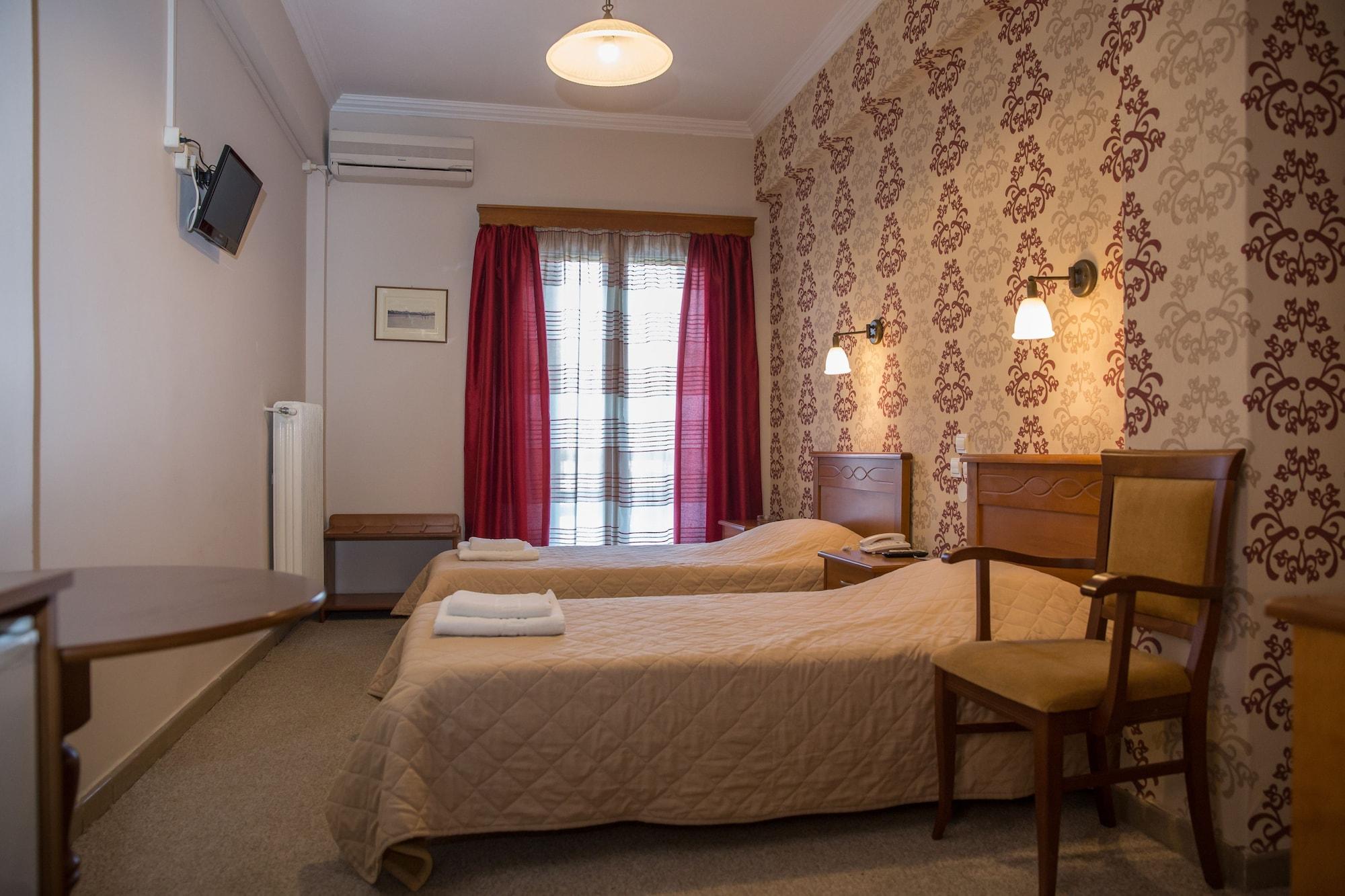 Hotel Liberty Mesolóngion Esterno foto